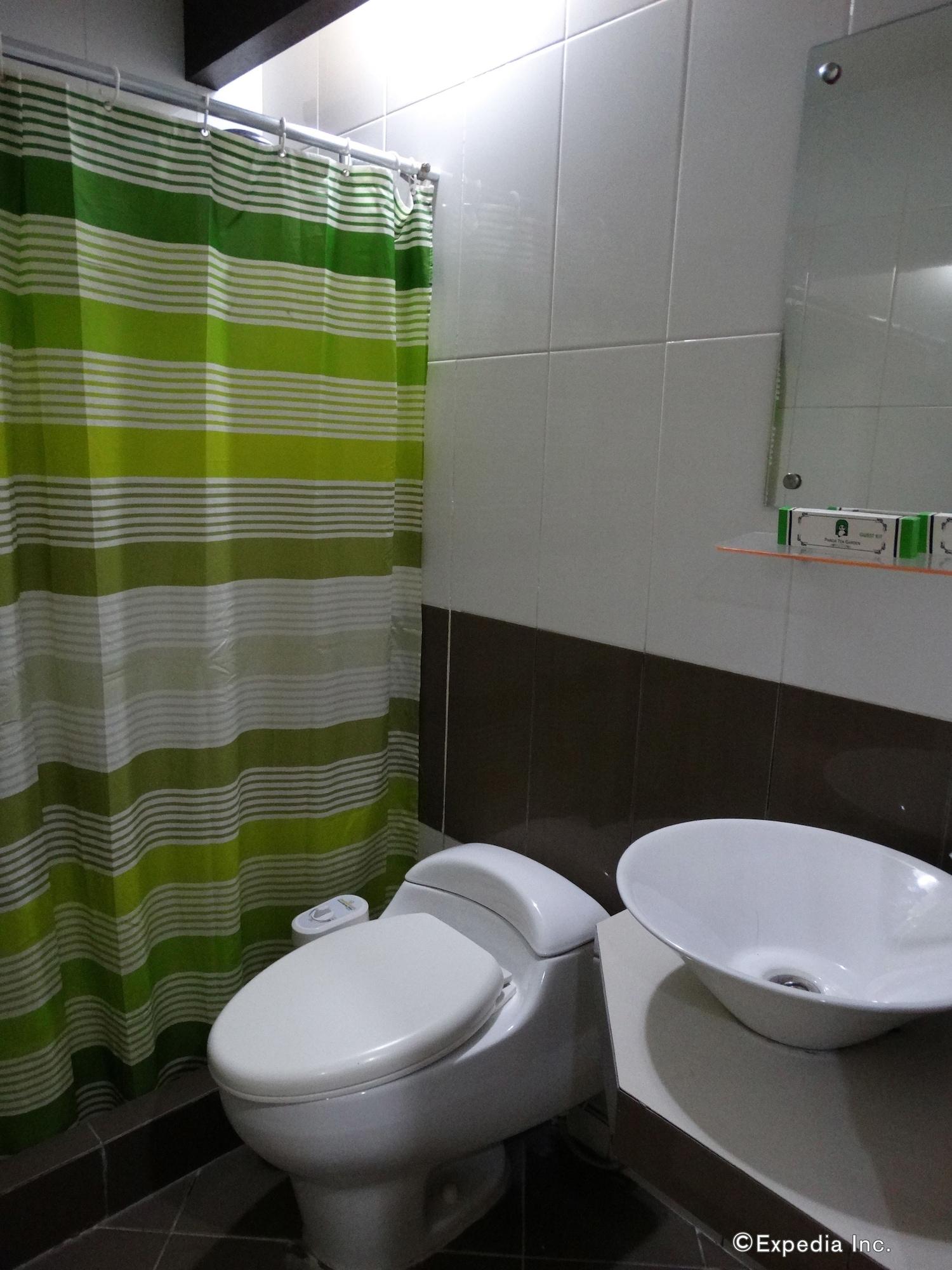 Panda Tea Garden Suites Tagbilaran City Exterior photo